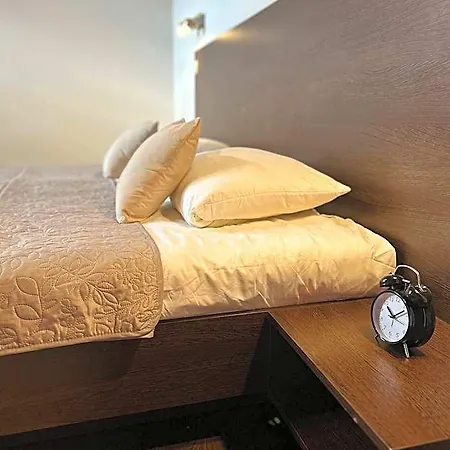Ar Golden House 4* Košice