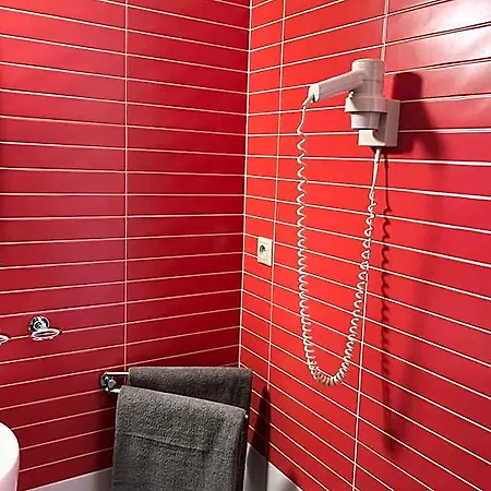 Hotel Ar Golden House 4*